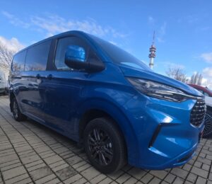 Ford Tourneo Titanium (170 LE aut.)